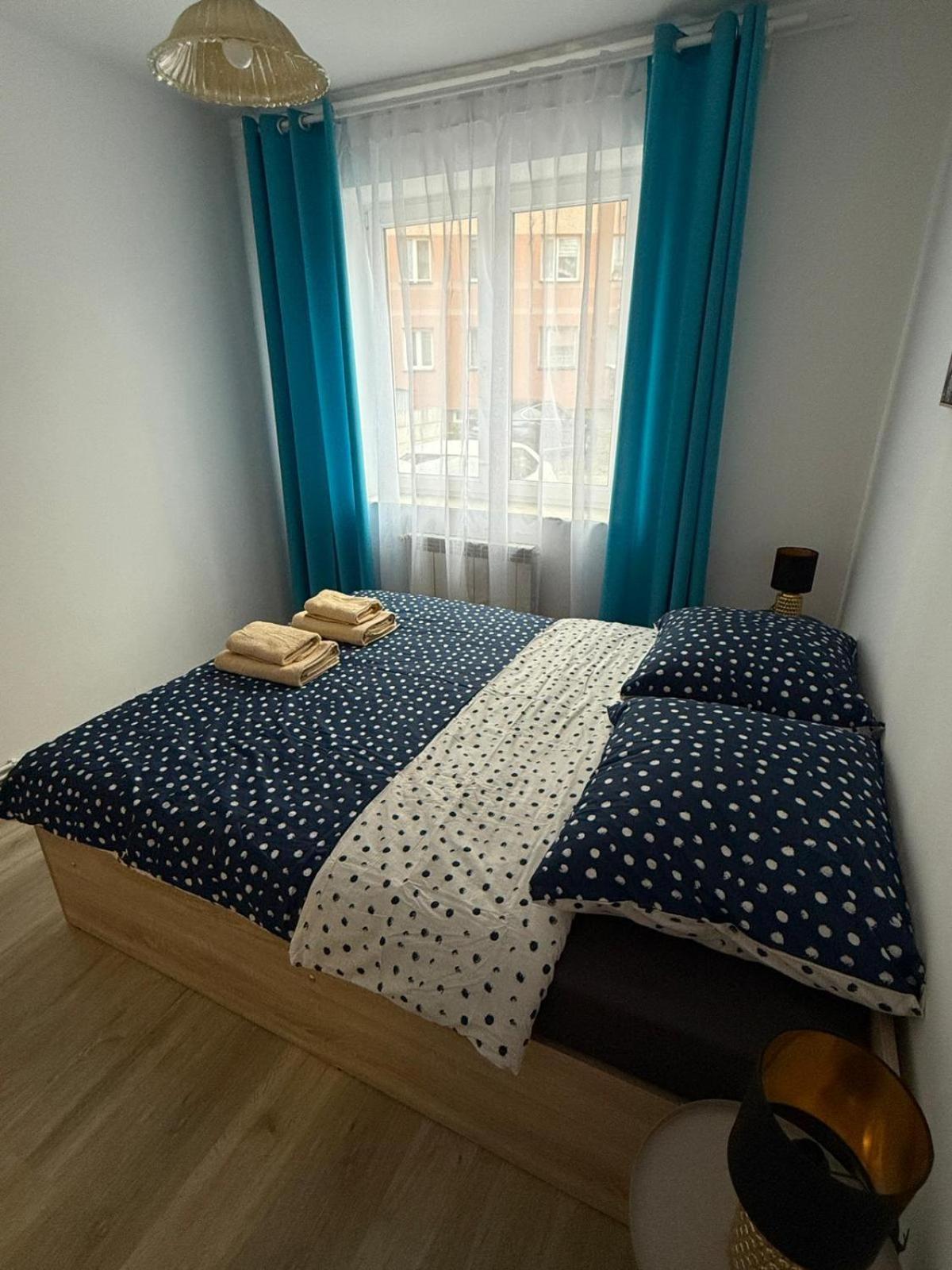 Family Apartment Przemyśl Exteriör bild